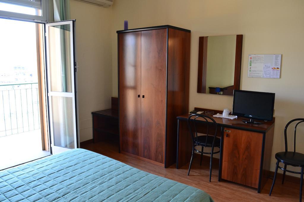 Albergo Elena Pianoro Zimmer foto